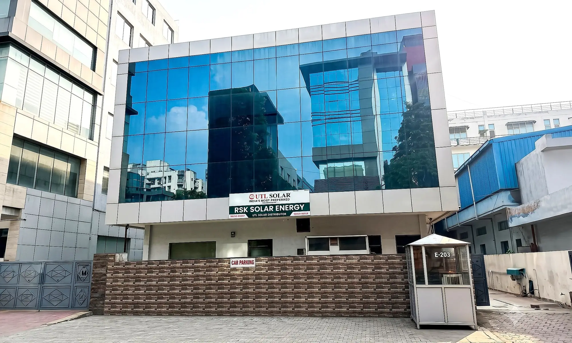 RSK Solar Energy office at E-203, Phase 8B Industrial Area, Mohali, with the UTL Solar distributor sign
